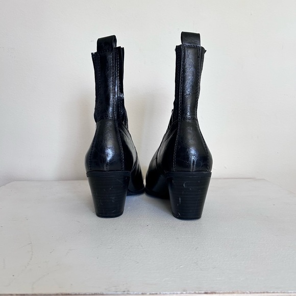 SEVEN DIALS Qiana Black Faux Leather Western Ankle Bootie 8.5 - Picture 3 of 9